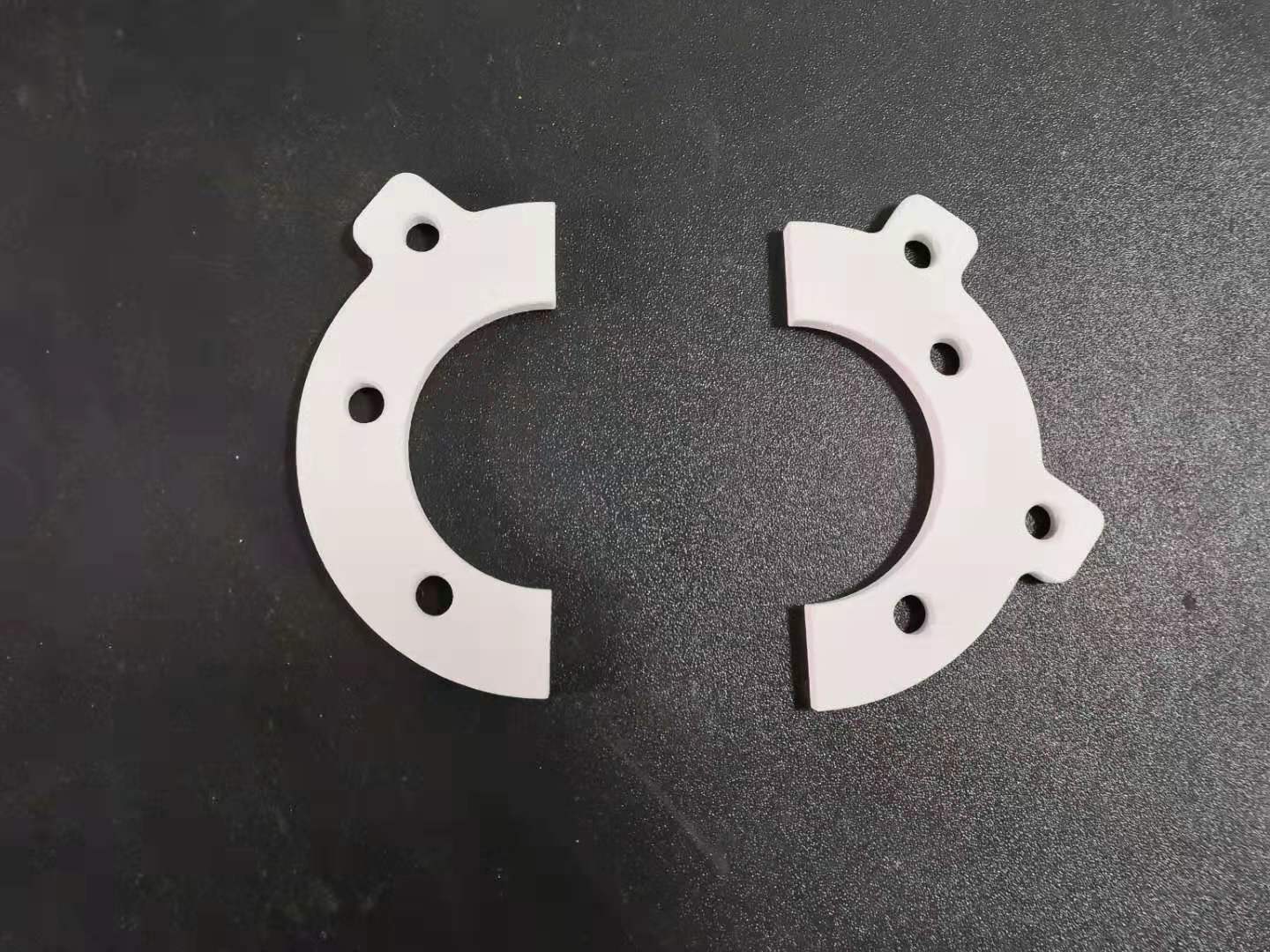 噴涂陶瓷的厚度一般是多少 噴涂陶瓷的厚度一般是多少